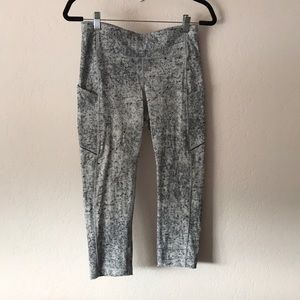 Lululemon Speed up crop